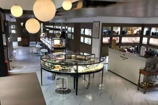 班玛县寄卖奢侈品店